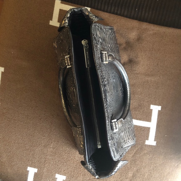 Micheal kors COLLECTION Gia genuine python collection bag - Picture 4 of 13